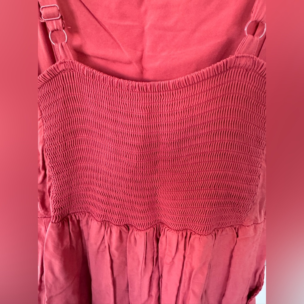 Old Navy  Sleeveless Jumpsuit. Color Coral - Size S- 100% Rayon - Picture 3 of 6